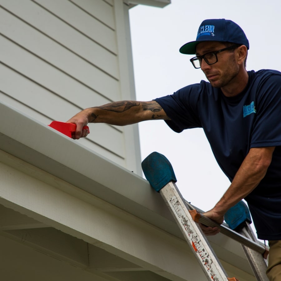 Gutter Cleaning near me San Diego CA 11